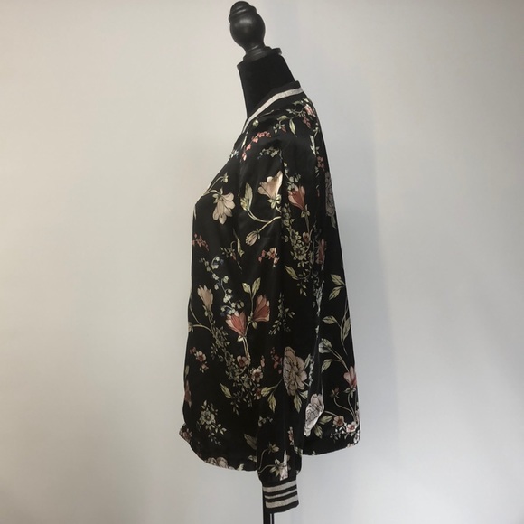 Divided Floral Bomber Jacket - Picture 2 of 8